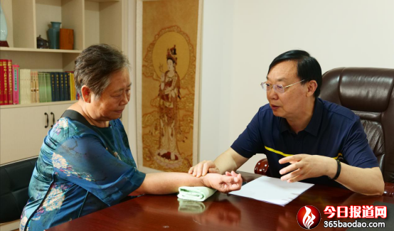 1商水縣中立醫(yī)院天下無(wú)病公益行 通訊員尹程起 趙萍報(bào)道1419.png
