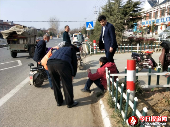 山東沂水縣沂城街道石良店子村網(wǎng)格長(zhǎng)魏相伍救死扶傷獻(xiàn)愛心377.png