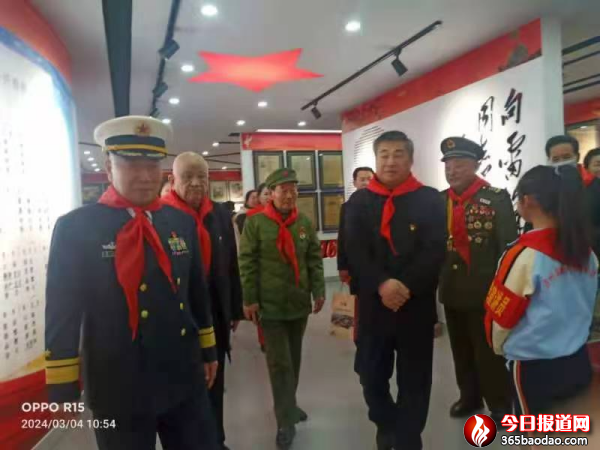 濟(jì)南長清出了一家新時(shí)代雷鋒家庭展覽館725.png