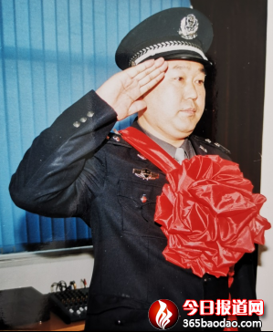 碧血映忠誠50.png