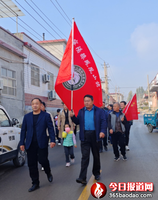 寧陽(yáng)縣文聯(lián)寧陽(yáng)縣鳳凰山詩(shī)社赴東莊鎮(zhèn)老莊子村地下交通站采風(fēng)157.png